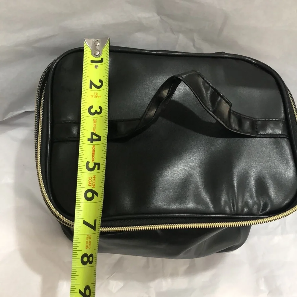 Large Black shiny gold zippered makeup cosmetic beauty case bag with compartment